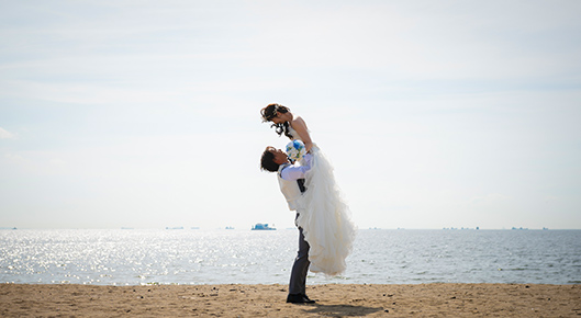 【おふたりの特別な瞬間を記念のカタチに！】前撮りロケーション撮影プラン